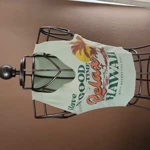 NWOT size small crop tank top.raw hem graphic tank top